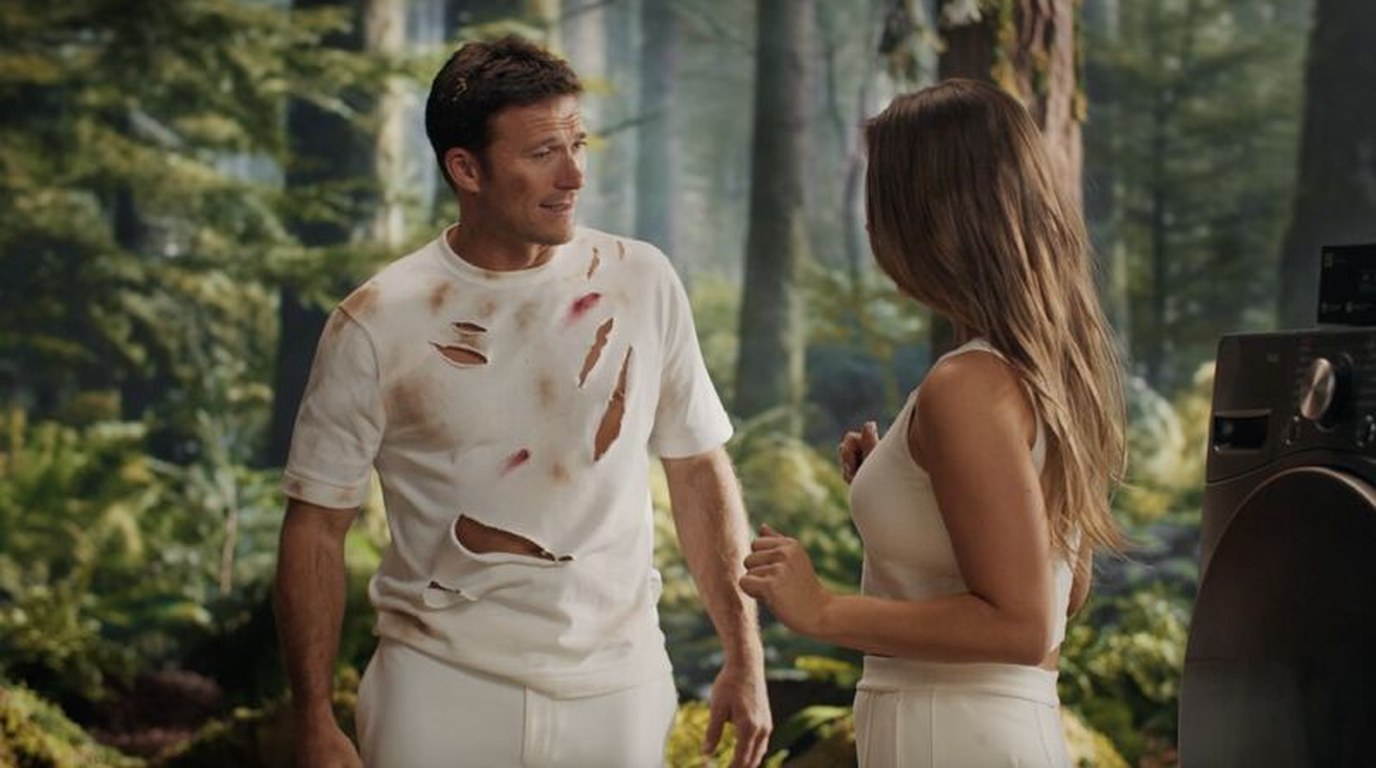 Scott Eastwood in a torn white t-shirt from the Love Laundry Day campaign